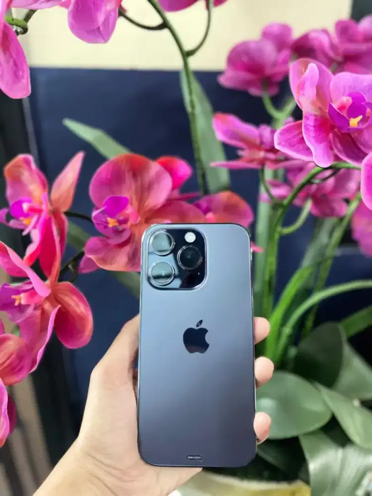 Dijual cepat ip 14 pro 128 GB purple