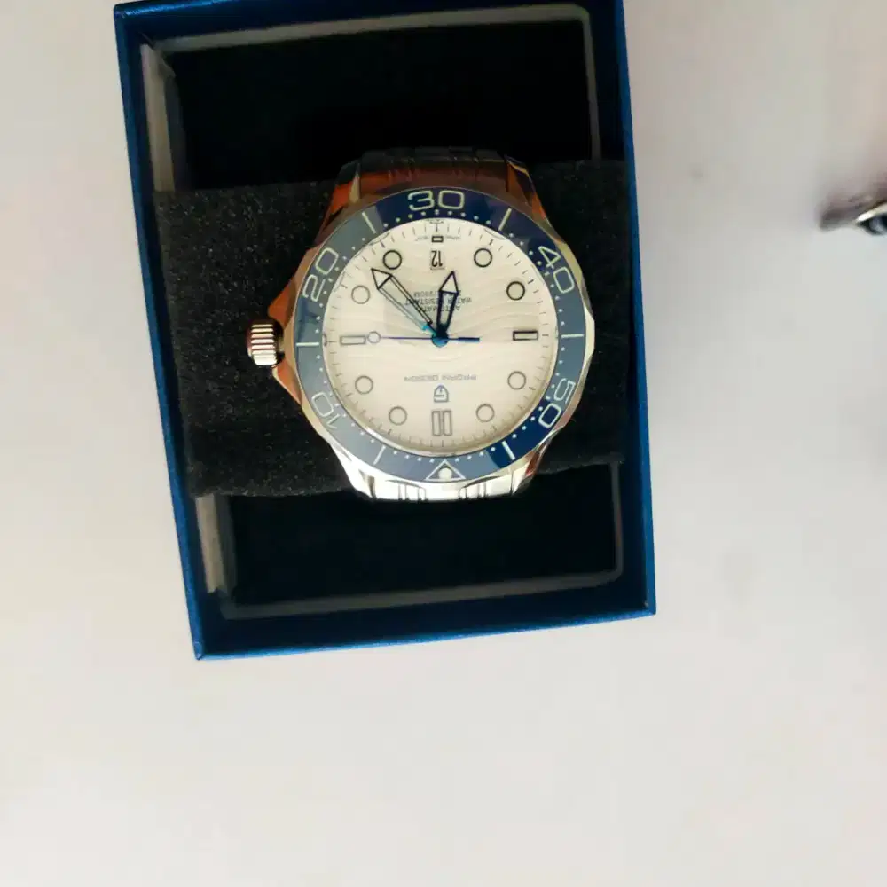 Jam tangan Pagani design