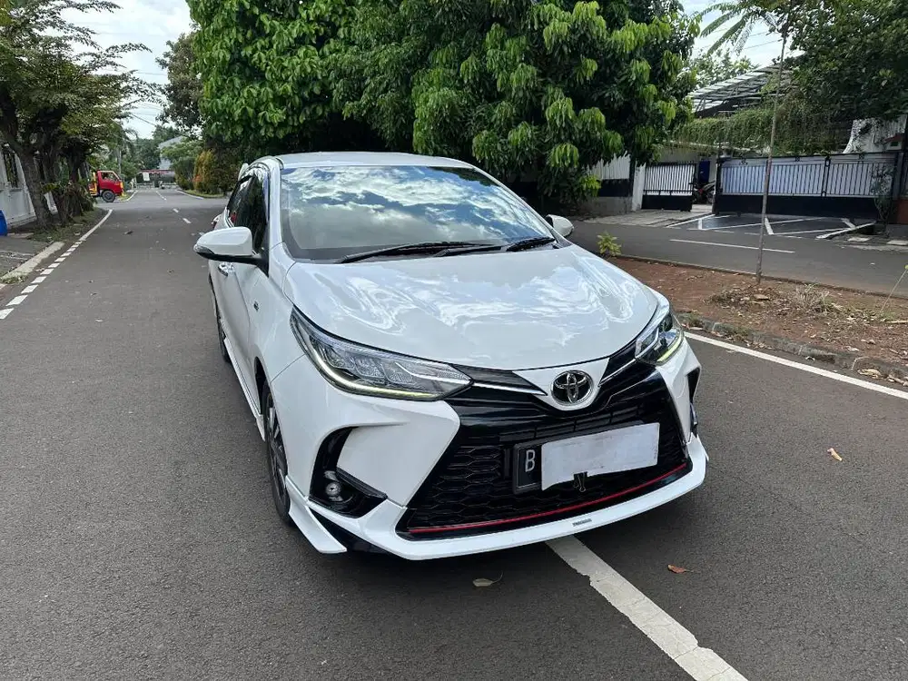 (TDP 2 JT) Toyota Yaris S TRD 2021 Automatic Mobil mewah