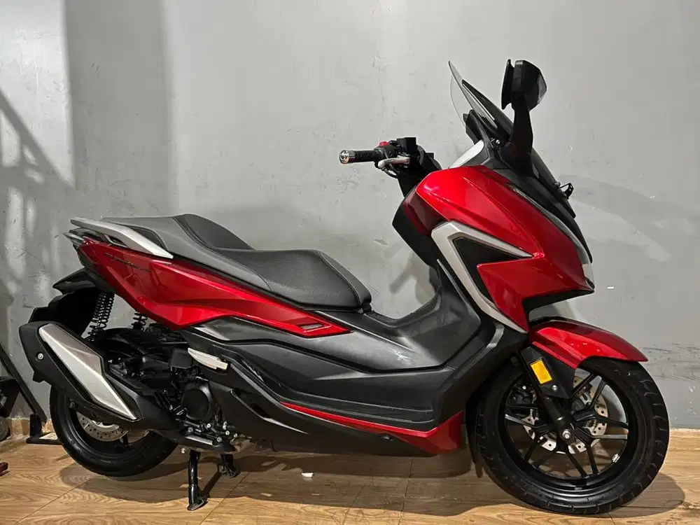 KM 5 rebu HONDA FORZA 250 ABS TH 2022 KAYA BARU