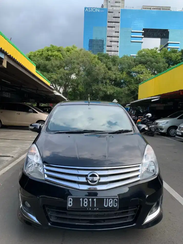Nissan Grand Livina HWS 2011 Automatic
