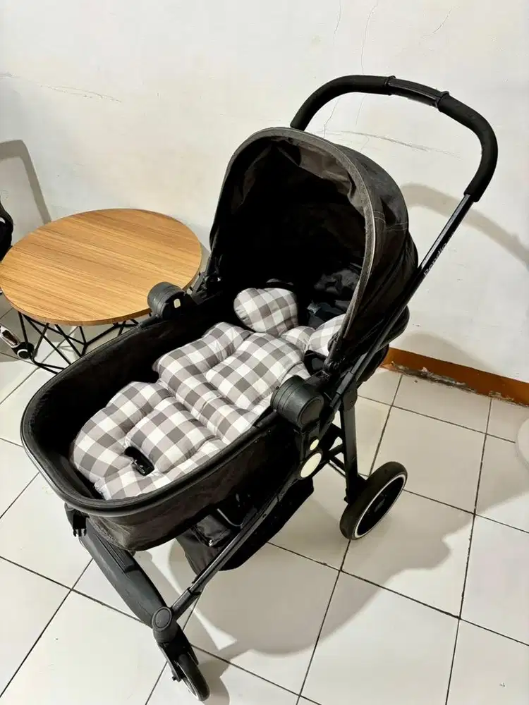 Cocolatte Stroller Pendio 3.0 Kereta dorong Bayi hadap ibu
