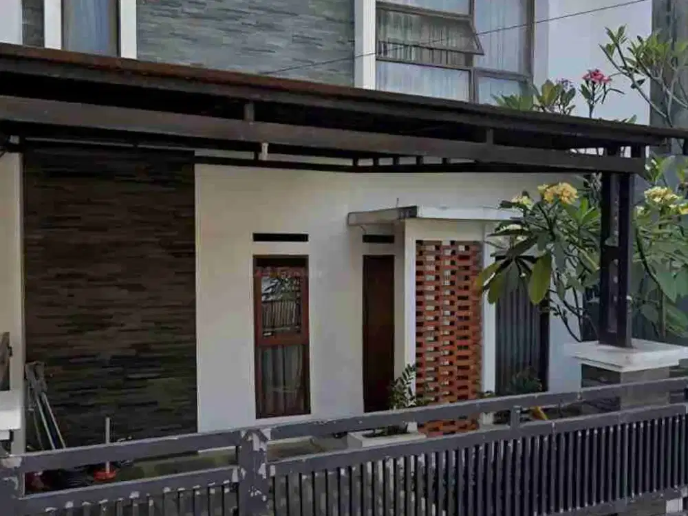 Rumah Terawat Siaphuni di sayap Batunuggal