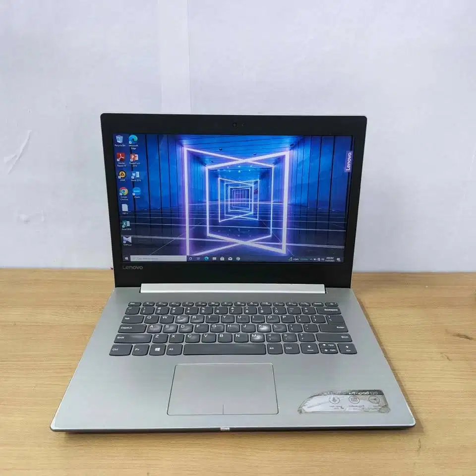 LENOVO IDEAPAD 320 Amd A9 9425 4Gb Ram 1000Gb HDD 14 HD AMD RADEON R5