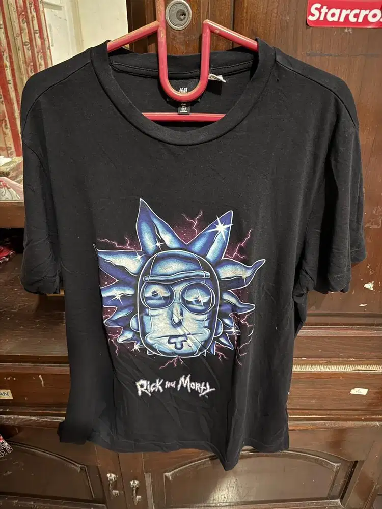 Baju H&M Rick & Morty Black Size L Original