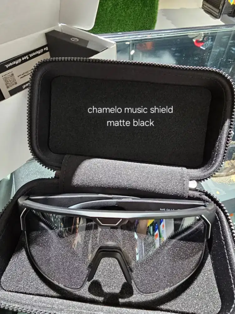 Kacamata sunglasses chamelo olahraga outdoor golfer golf sepeda lari