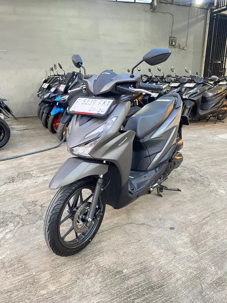 BEAT DELUXE 110 KM LOW SECOND RASA NEW