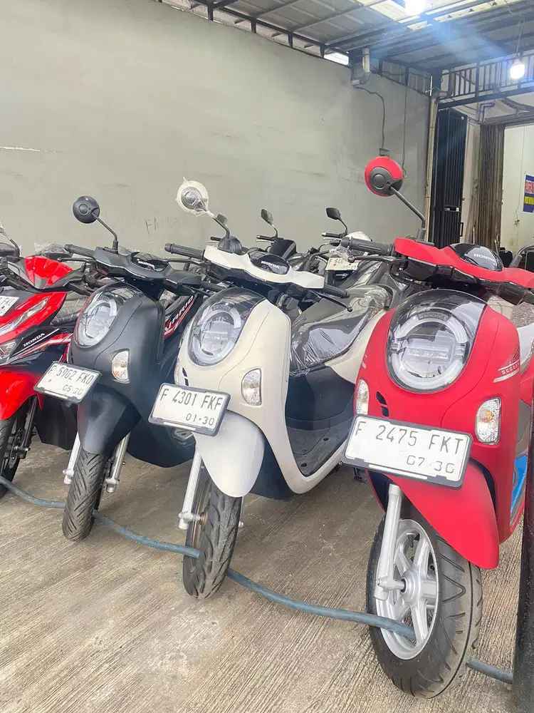 Ready scoopy prestige 110 2025 dp 1 juta an