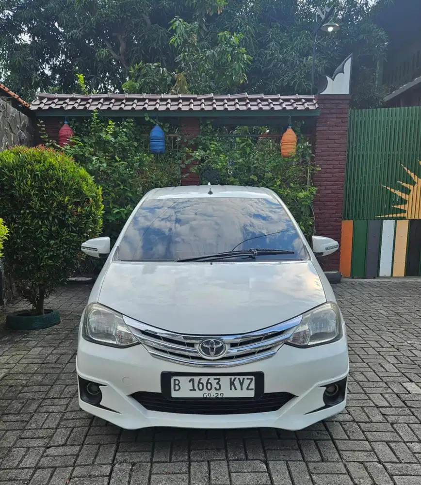 Toyota Etios Valcao G 2014 Manual (TANPA PERANTARA)