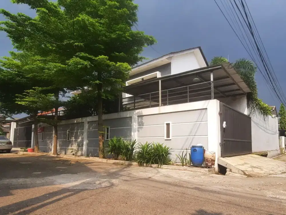 Dijual Cepat Rumah Batununggal Parakan Bandung Ada kolam Renang dk PT LEN