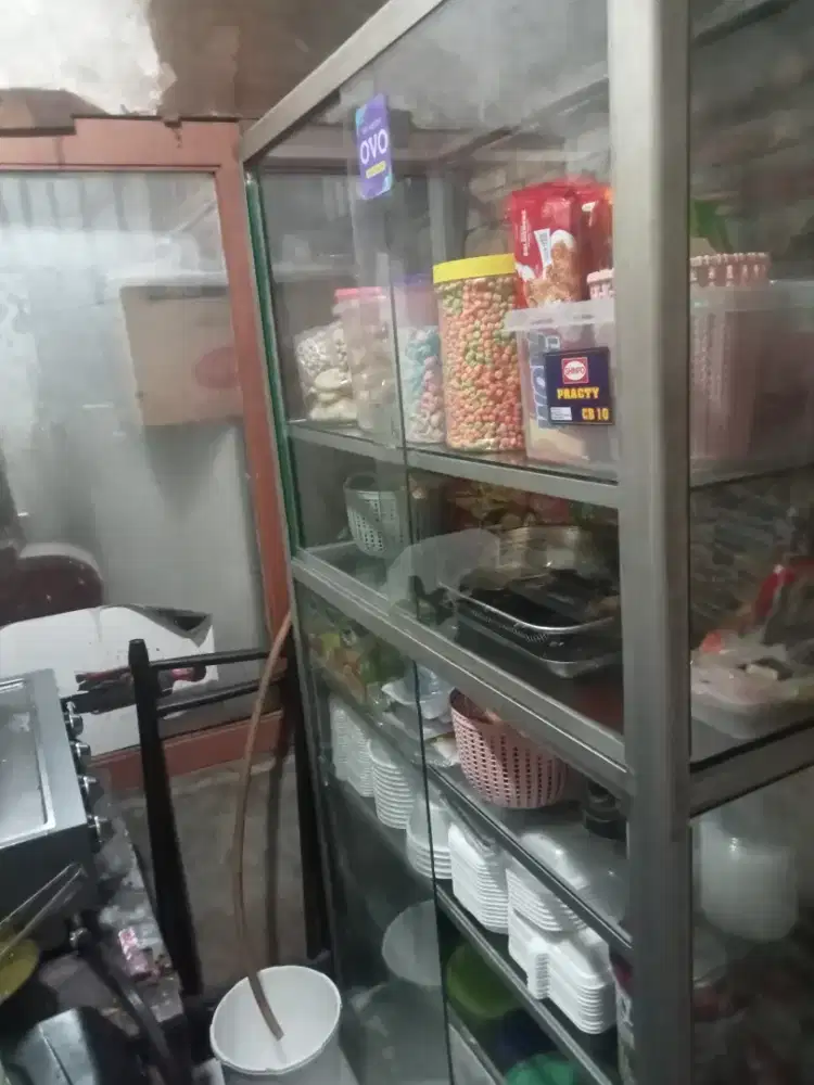 Etalase tinggi 6 susun