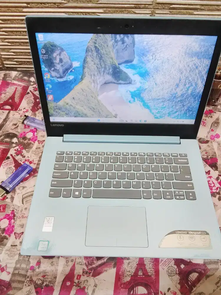 Lenovo core i3 idepad 320