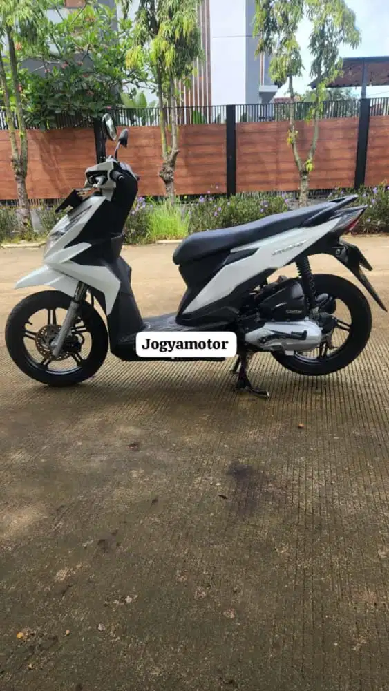 (C) HONDA BEAT FI TAHUN 2016