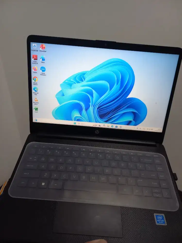 Hp intel ram 4 ssd 128