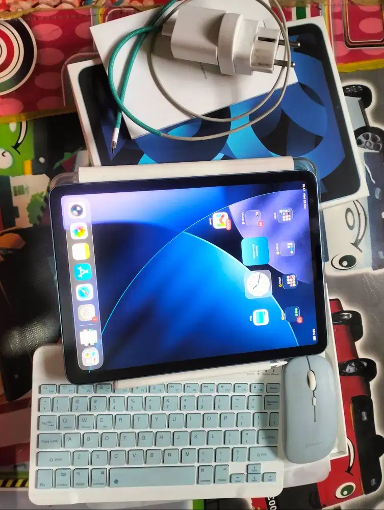 IPAD AIR 5 64GB WIFI ONLY BLUE