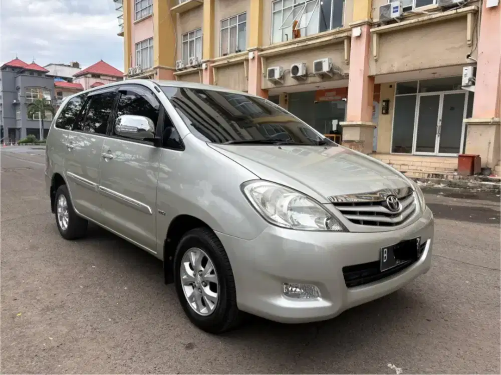 TOYOTA INNOVA G AT 2011(DP10JT,GARANSI,ISTIMEWA,Dijamin Paten)