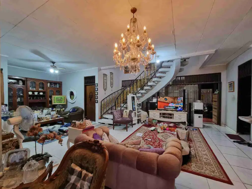 DIJUAL CEPAT RUMAH MEWAH DI DALAM KOMPLEK PEJATEN BARAT JAKARTA SELATAN