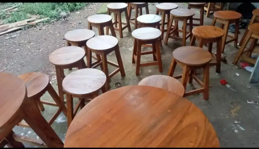 Kursi cafe dan resto