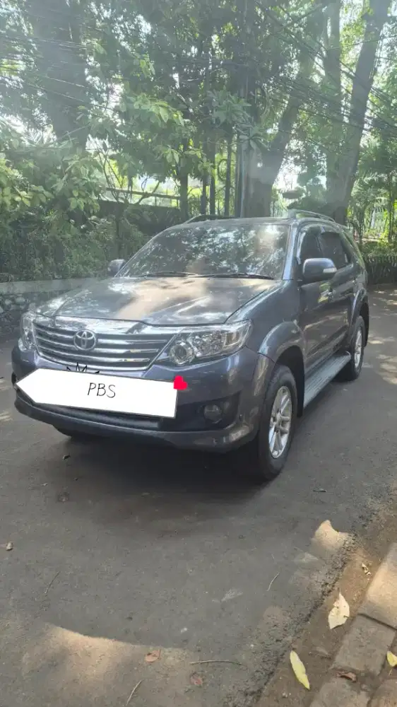 Toyota Fortuner G AT Lux 2.7 Bsn