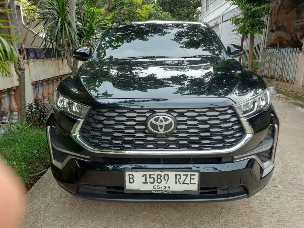 TOYOTA INNOVA ZENIX V 2024