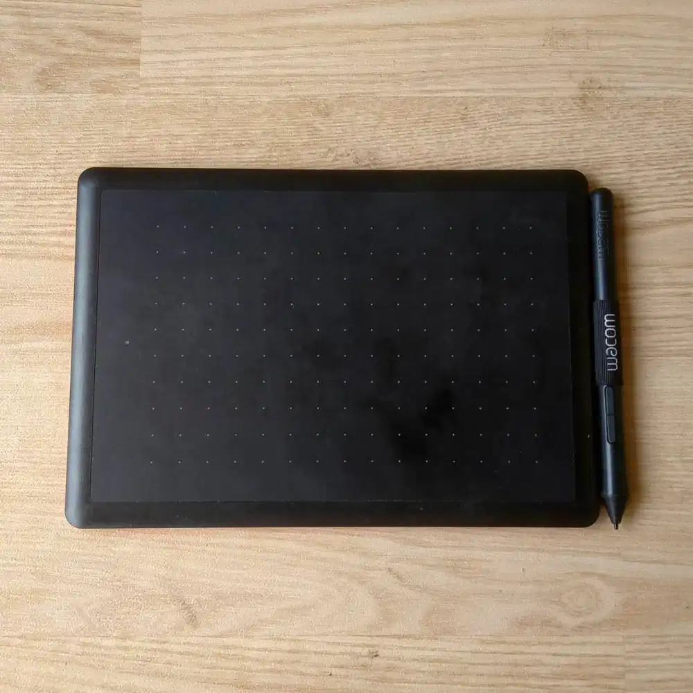 Wacom One small CTL-472 pen tablet wacom