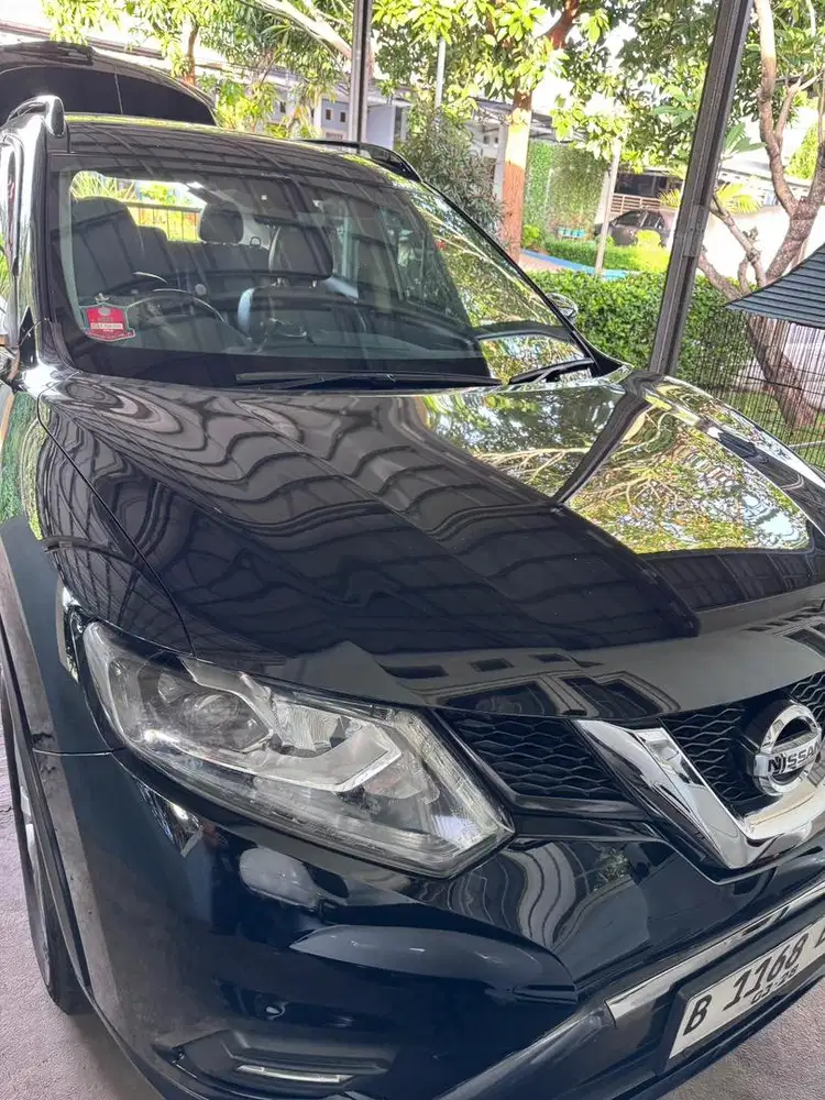 Jual mobil langka xtrail hybrid CBU 2015