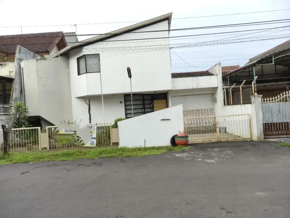 Rumah Kos 2 Lantai Jual Murah di Borobudur Lowokwaru Malang