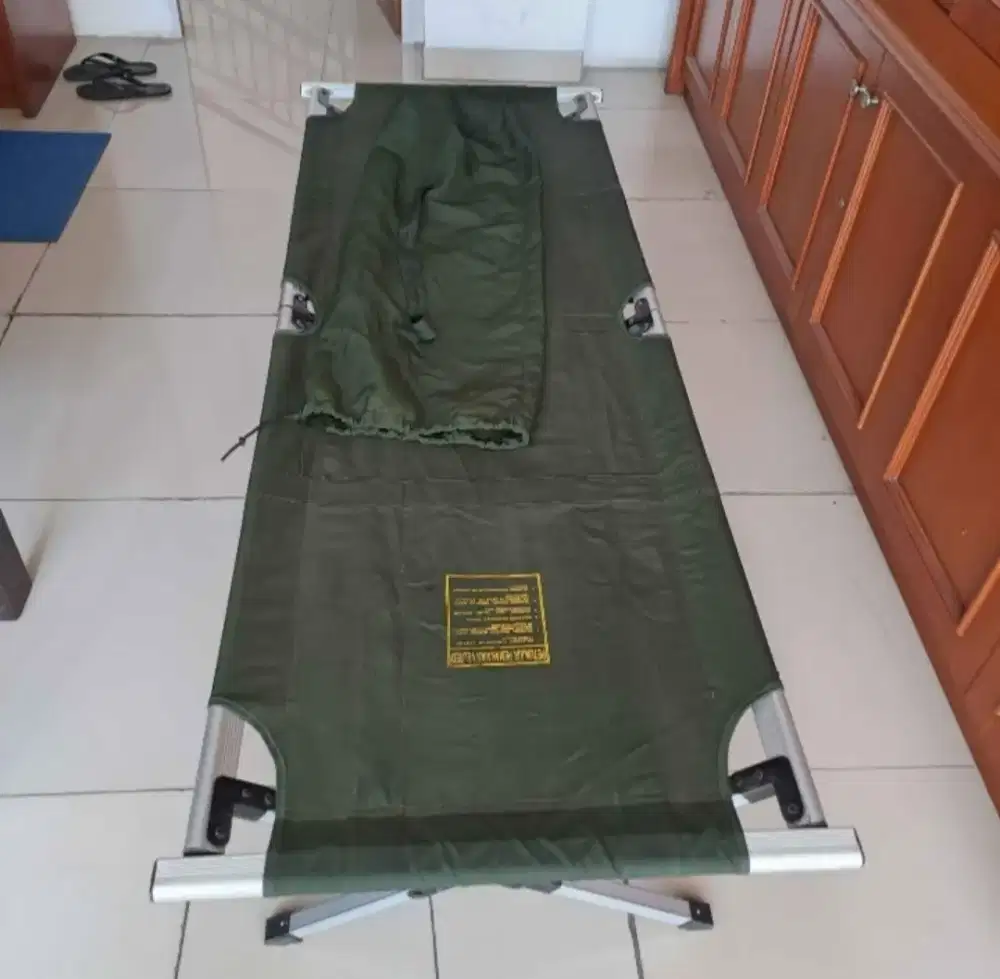 VELBED LIPAT MILLITARY & KOTAK PELURU