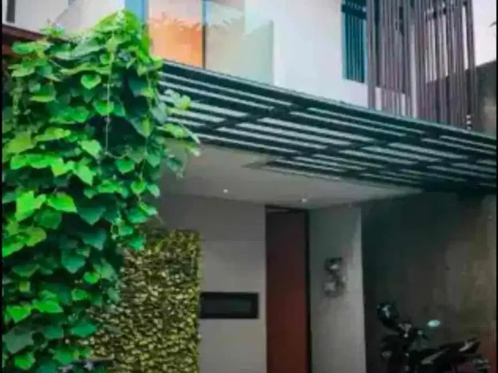 Rumah Asri Lokasi Strategis di Cluster D Vista Tangsel