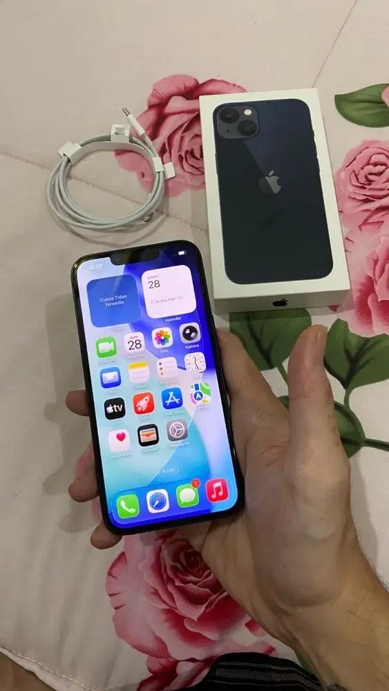 Jual iPhone 13 Midnight 128gb IBOX