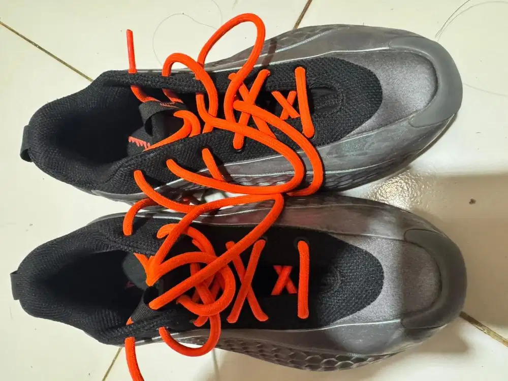 Sepatu Basket adidas AE 1 J Low