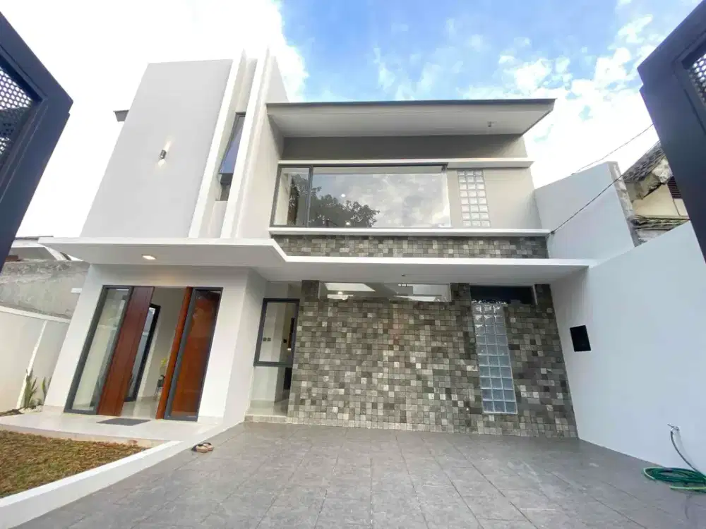 Rumah baru siap huni kencana loka 12.5 BSD