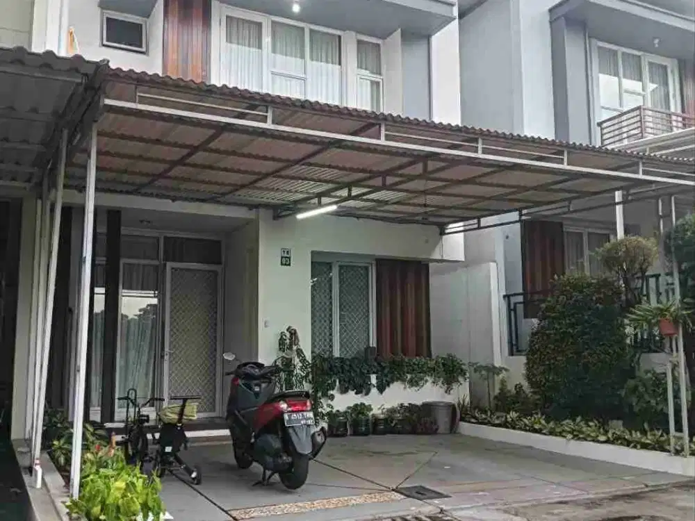 Dijual Rumah Legenda Wisata Cibubur Full Furnished 2 Lantai Bebas Banjir