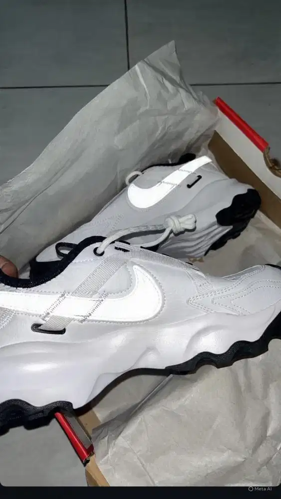 preloved nike tc 7900