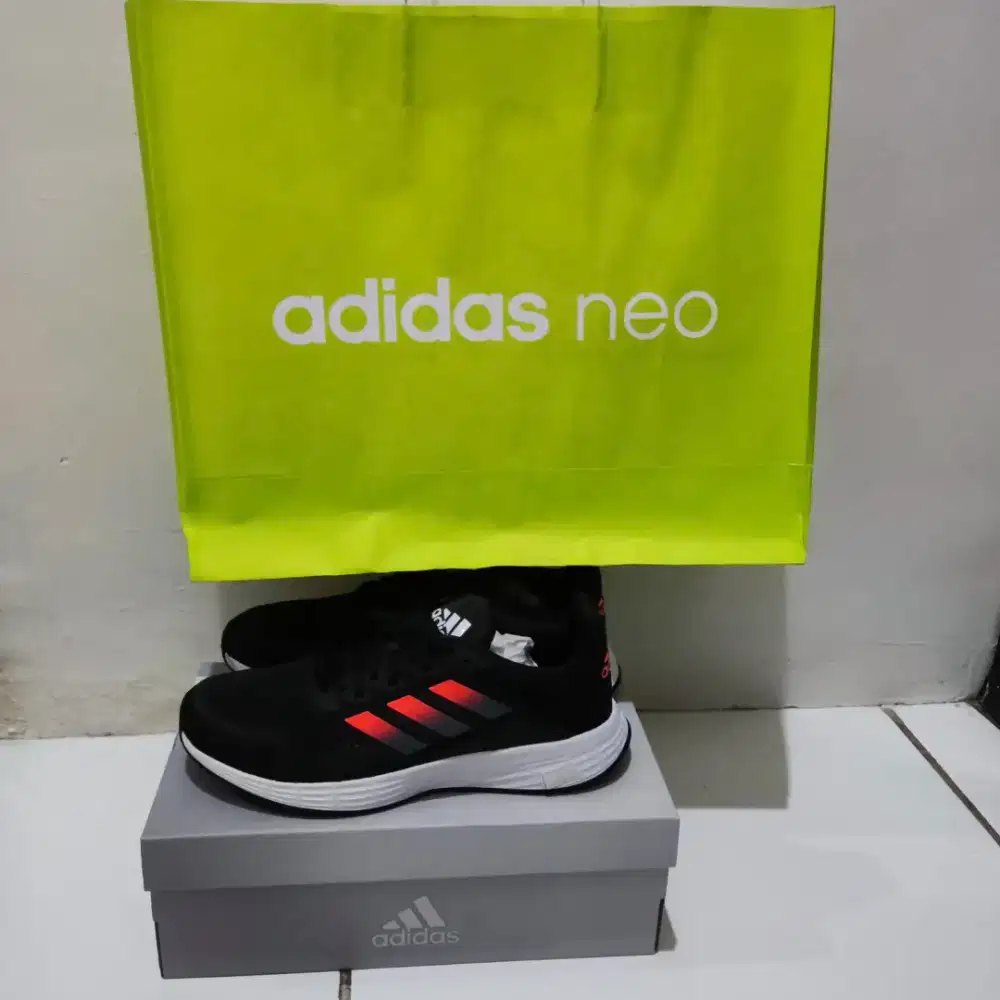 Sepatu sneakers casual running adidas duramo SL black orange uk 41