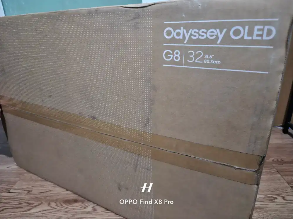 OLED Gaming Monitor, Odyssey G8 OLED 32inch. garansi 3thn