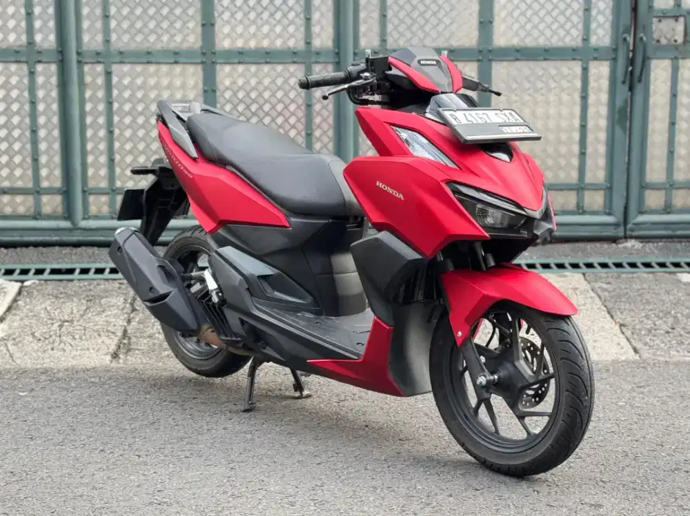 Km.6rb Superb! Honda Vario 160 CBS Th. 2024 B-DKI Istimewa Nik 2023