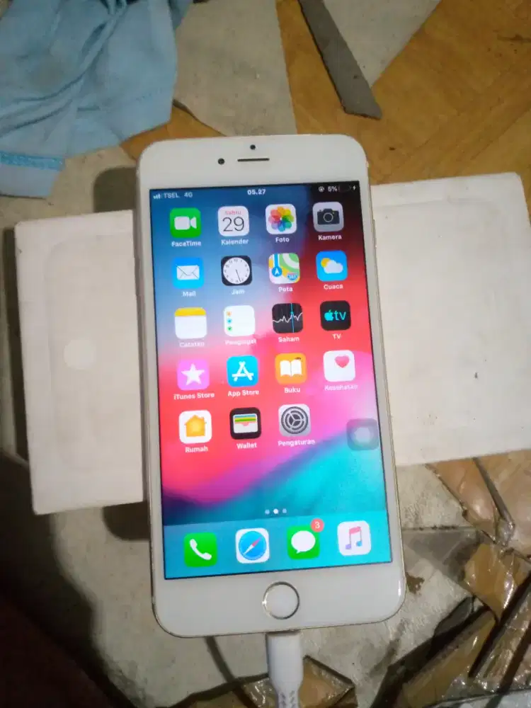 IP 6 plus 16gb selebihnya oke