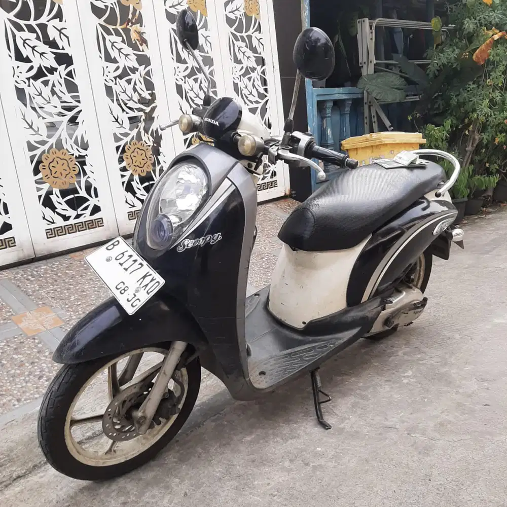 Honda Scoopy 2010 ss lengkap mesin bagus pajak hidup Bekasi Kota