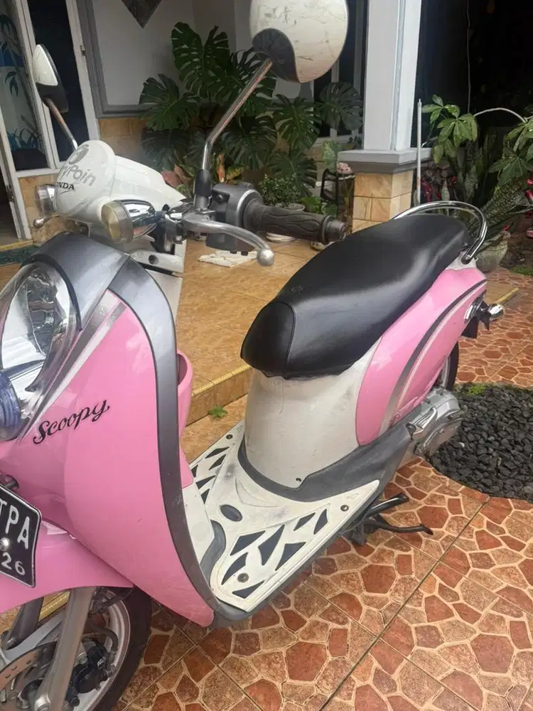 Dijual motor scoopy pinky murce