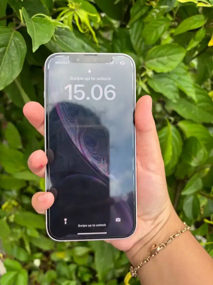 iPhone 13 128GB Warna Pink