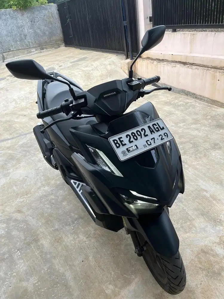 vario 160 abs istimewa mulus