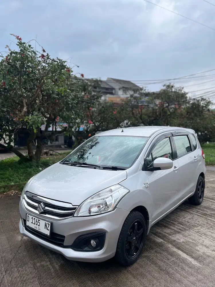 Suzuki Ertiga 2015 Bensin