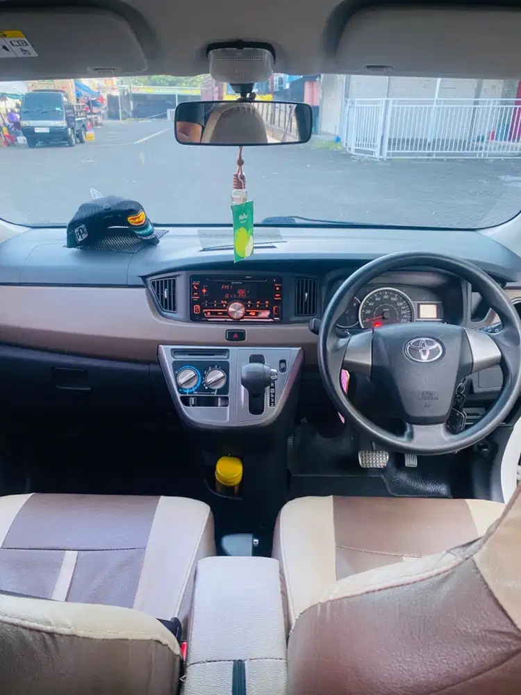 Toyota Calya 2016 matic putih