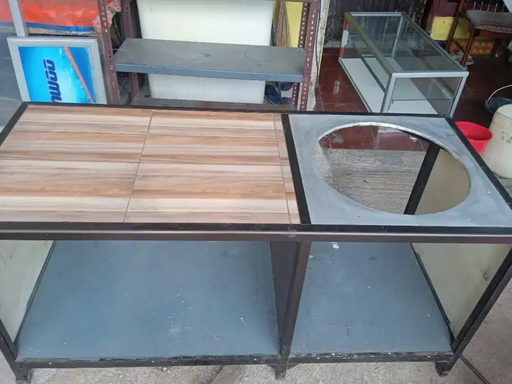 Meja kompor siap pakai