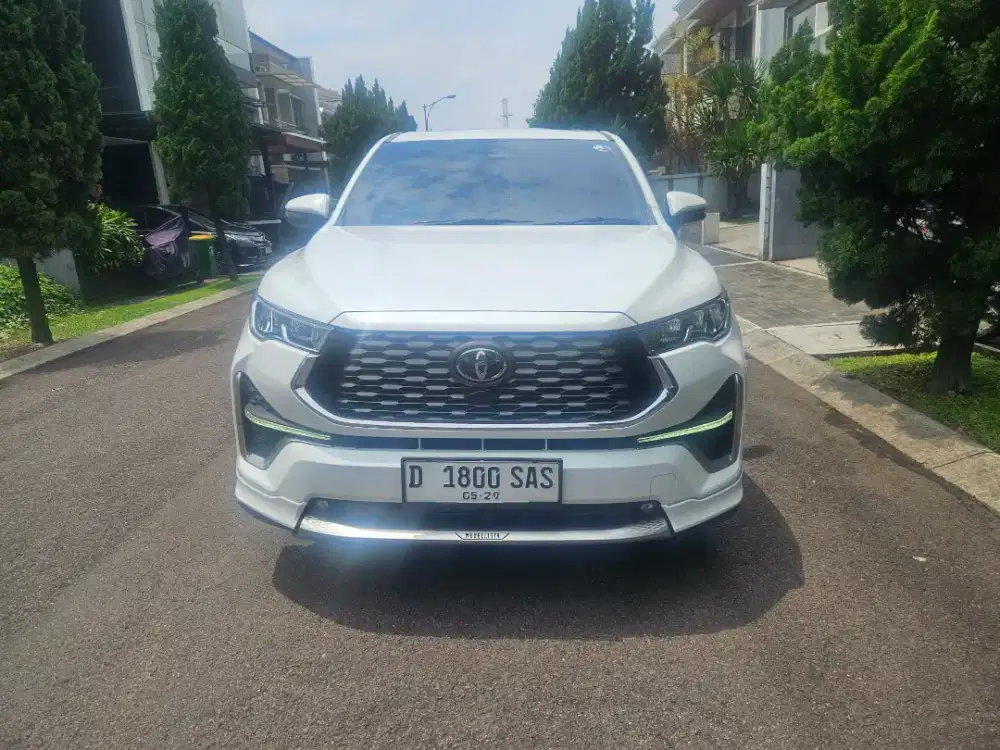 Antik KM 29rb.. Toyota Innova Zenix Q HV TSS 2024 (D)
