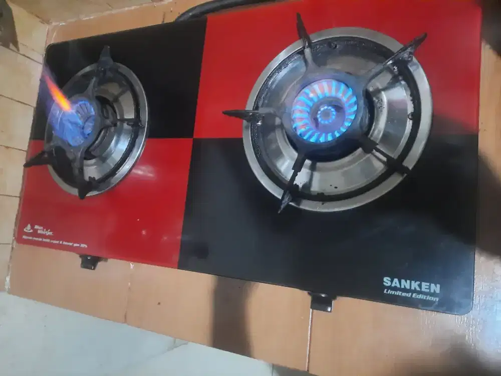 Kompor SANKEN Kaca 2 Tungku