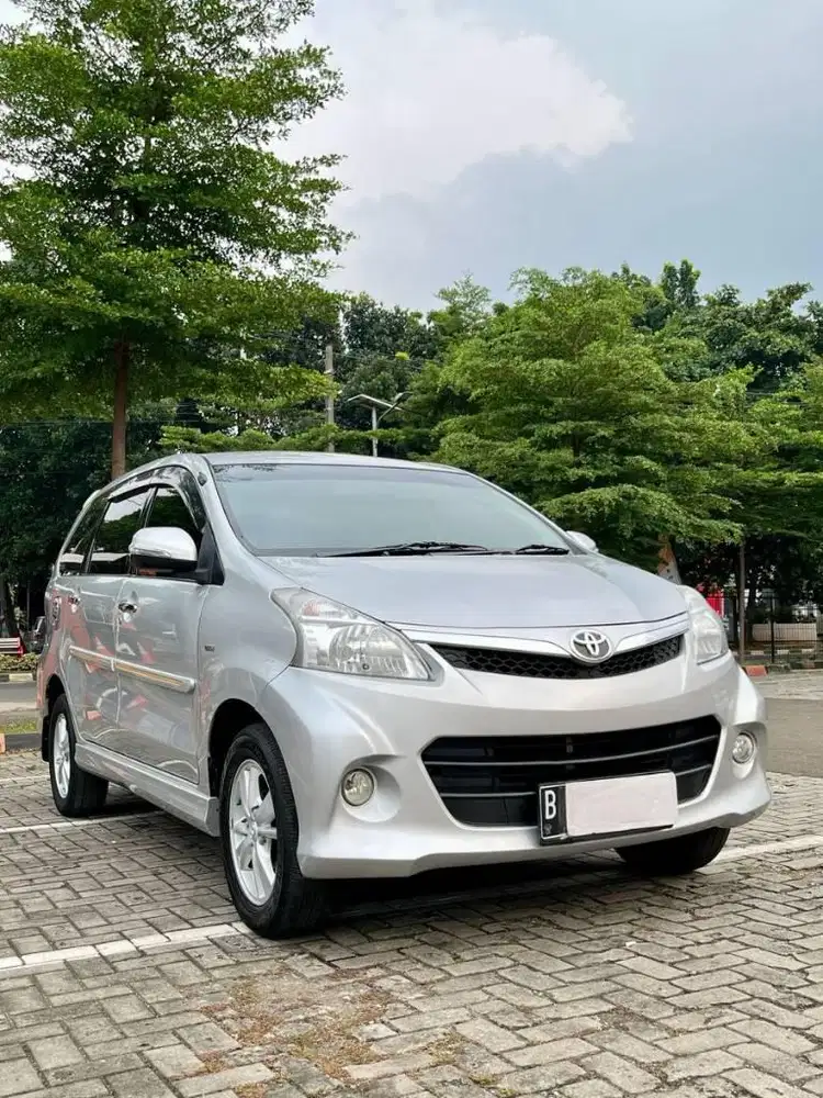 Toyota Avanza Veloz 1.5 Manual 2012