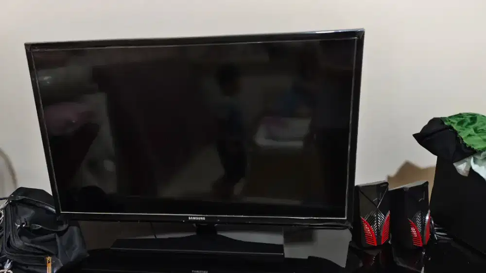 TV rusak merk Samsung 32 inci