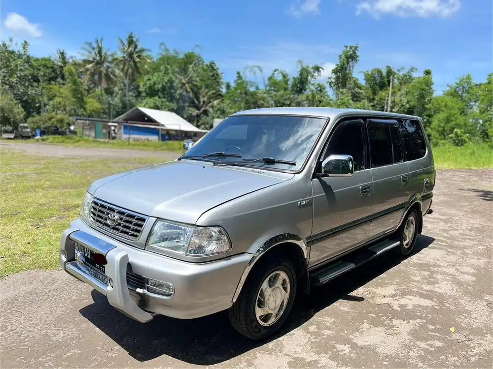 TOYOTA KIJANG LGX 2.0 EFI 2021